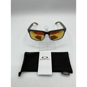 NEW Oakley Holbrook POLARIZED Sunglasses OO9102-W455 Matte Carbon